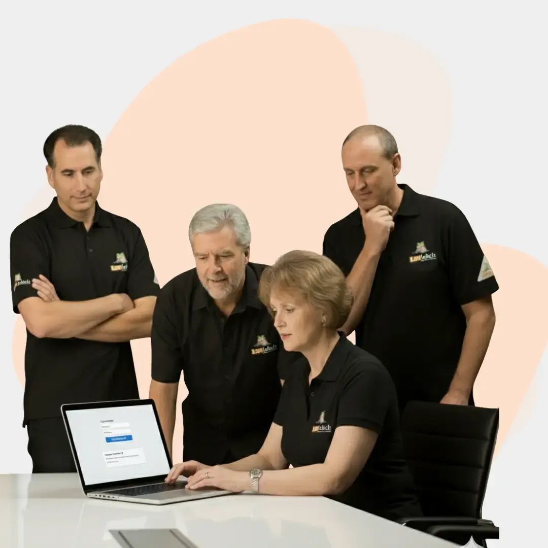  1300 INTECH specialists working together on secure managed services setup